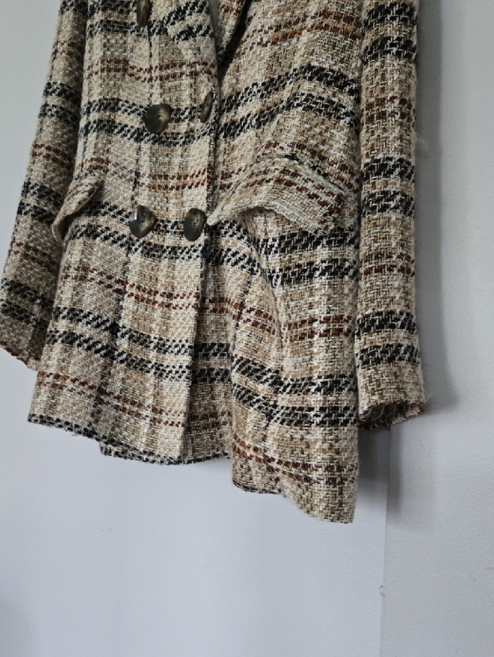 Zara Beige Multi Plaid Double-Breasted Blazer - Picture 7 of 15